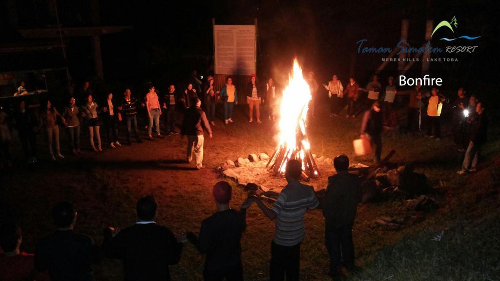 Taman Simalem Resort Tongging Eksteriør bilde