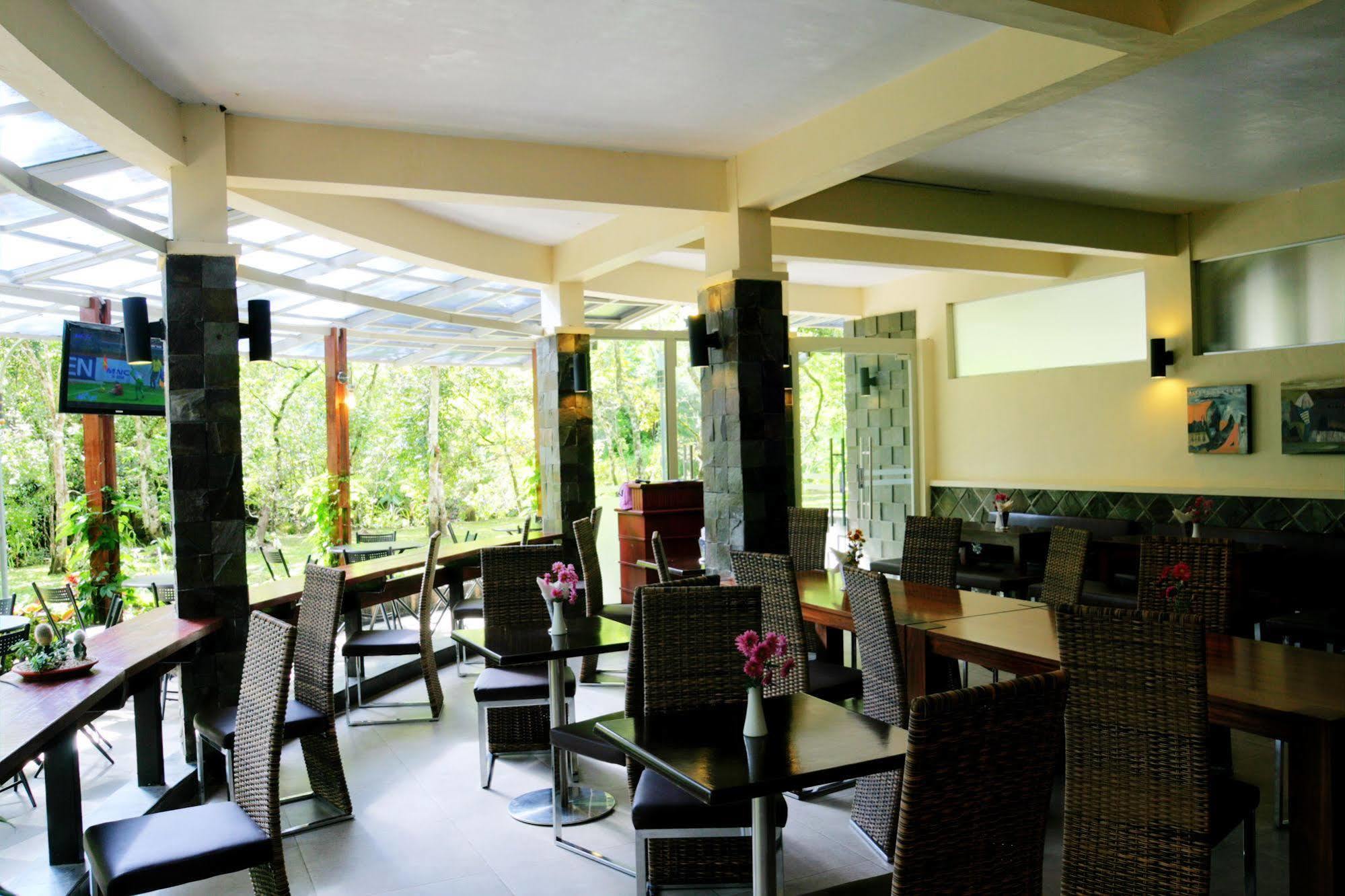 Taman Simalem Resort Tongging Eksteriør bilde