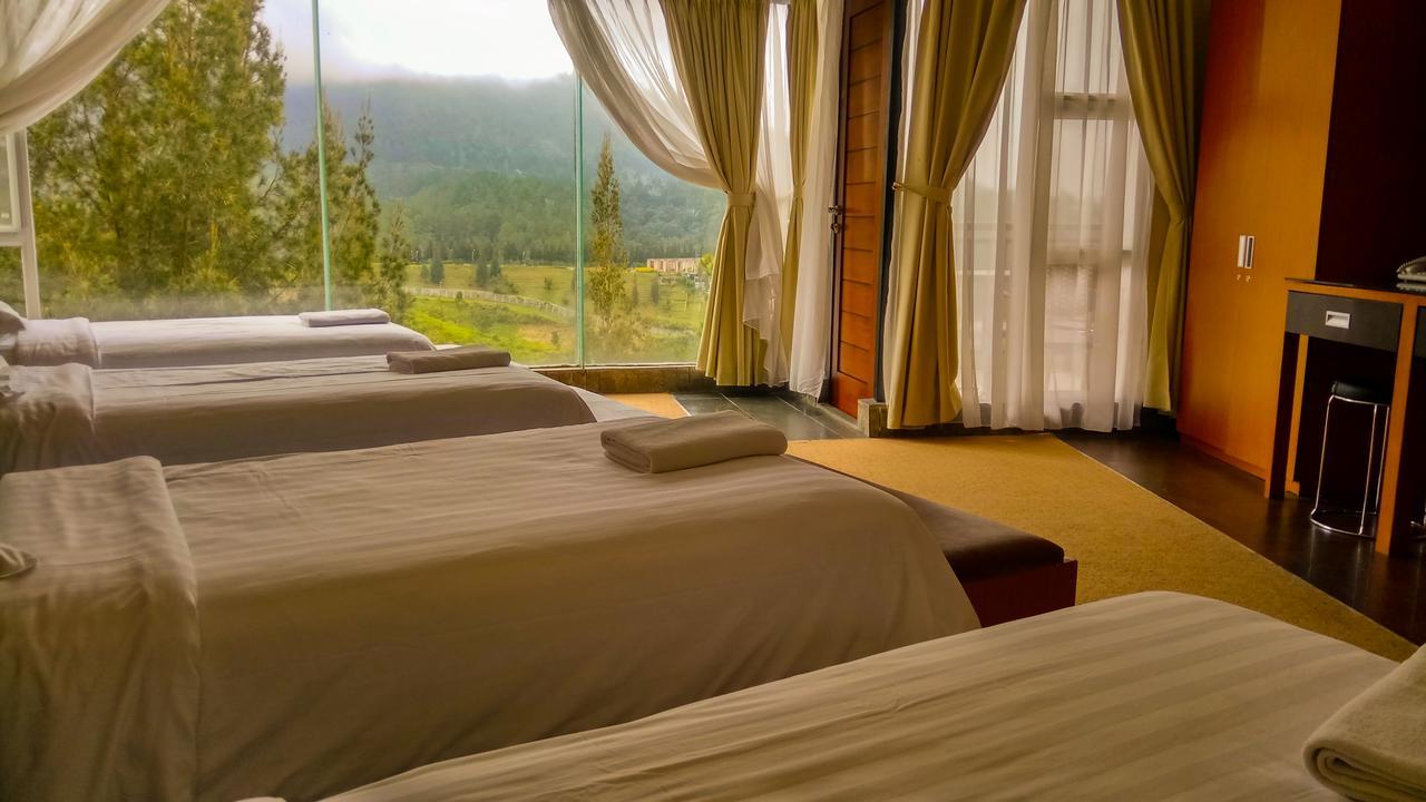 Taman Simalem Resort Tongging Eksteriør bilde