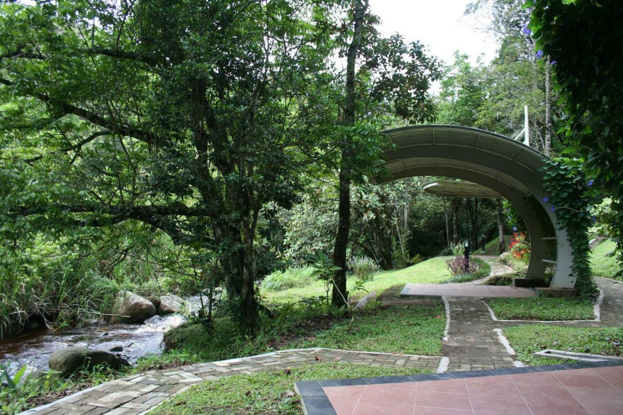 Taman Simalem Resort Tongging Eksteriør bilde